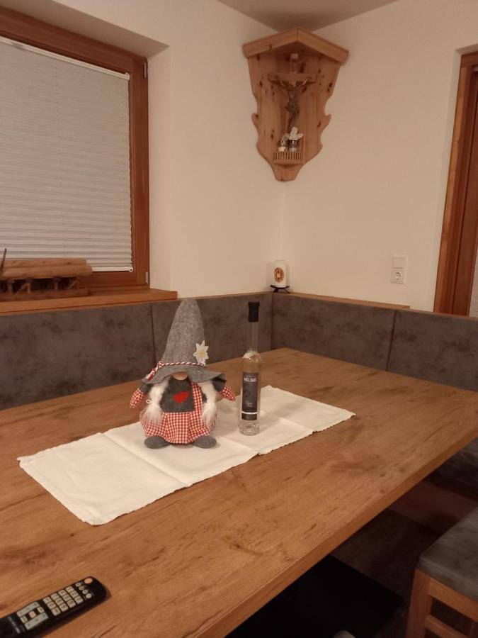 Grosszuegiges Apartment Georg Mayrhofen Barrierefrei Hollenzen ภายนอก รูปภาพ